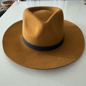 Gigi Pip Zepher Cinnamon Size 59